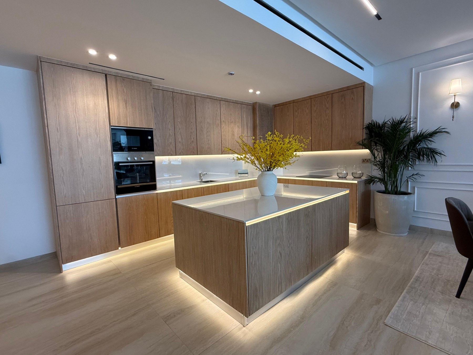 Premium Sea View 3BR + Massive Terrace in The Heart of Seef - Main view