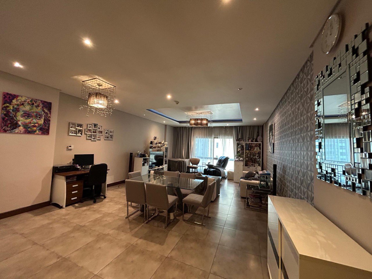 Spacious Luxury 2-Bedroom Residence with a Signature Gourmet Kitchen – Slide 1