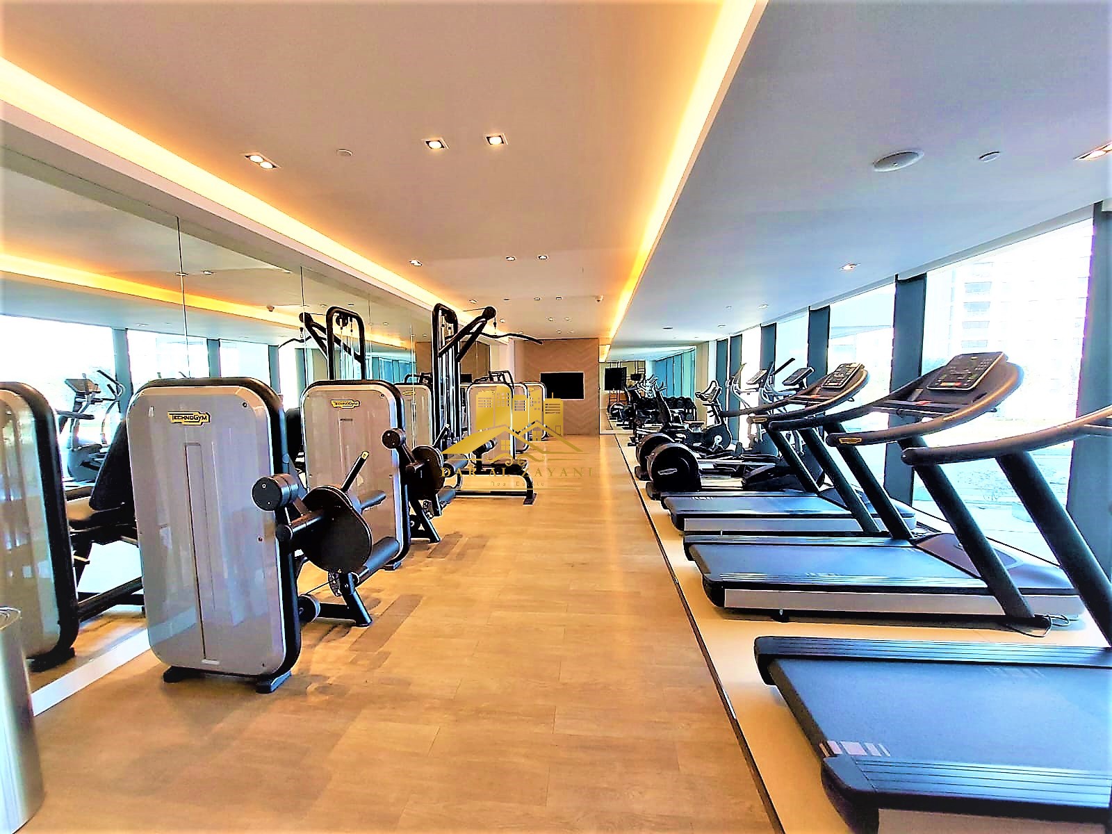 Top standard brand new flat with brand new furnishing in Marassi  – Slide 8