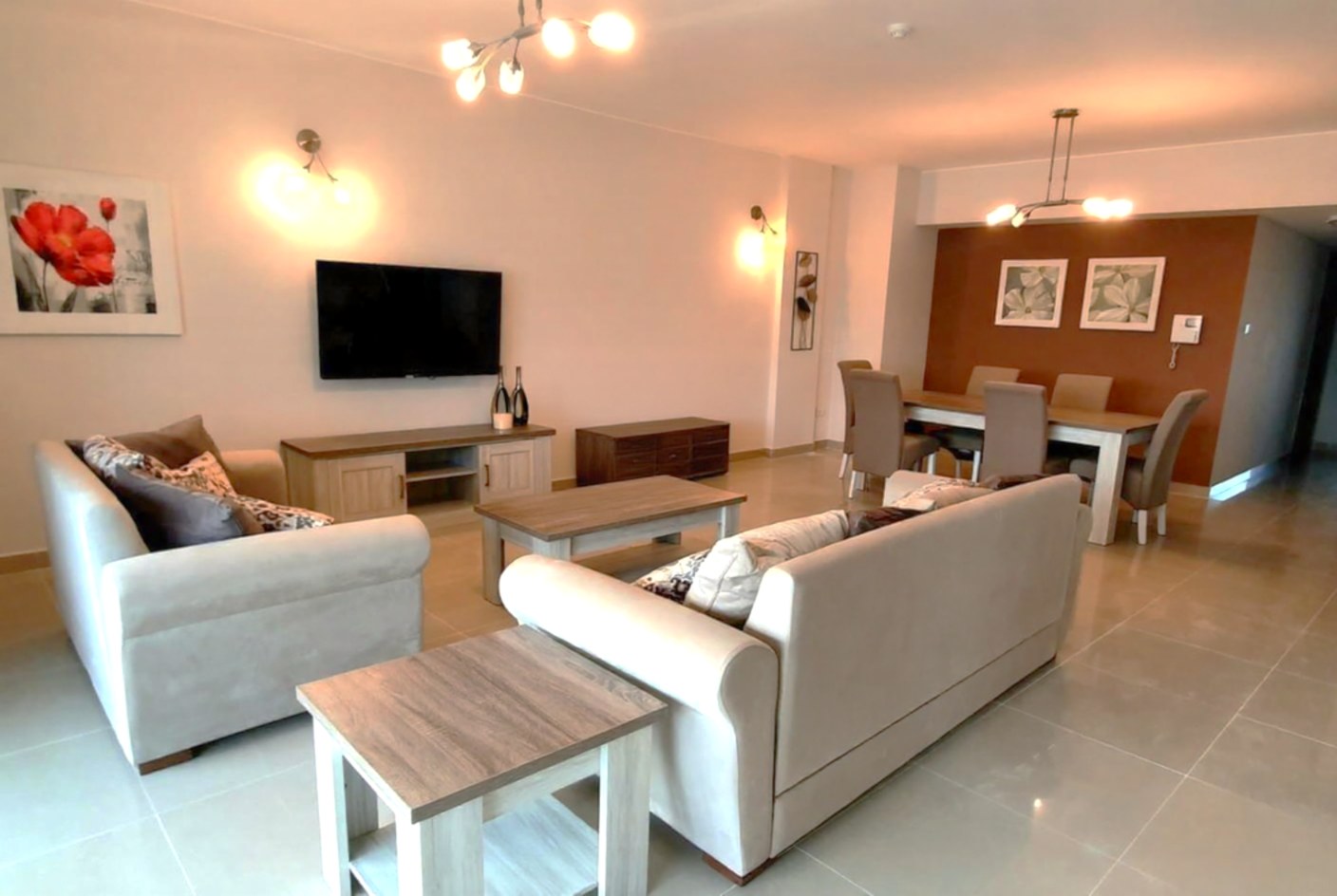 NEWLY RENOVATED PROPERTY | GREAT FACILITIES | RENTED – Slide 2