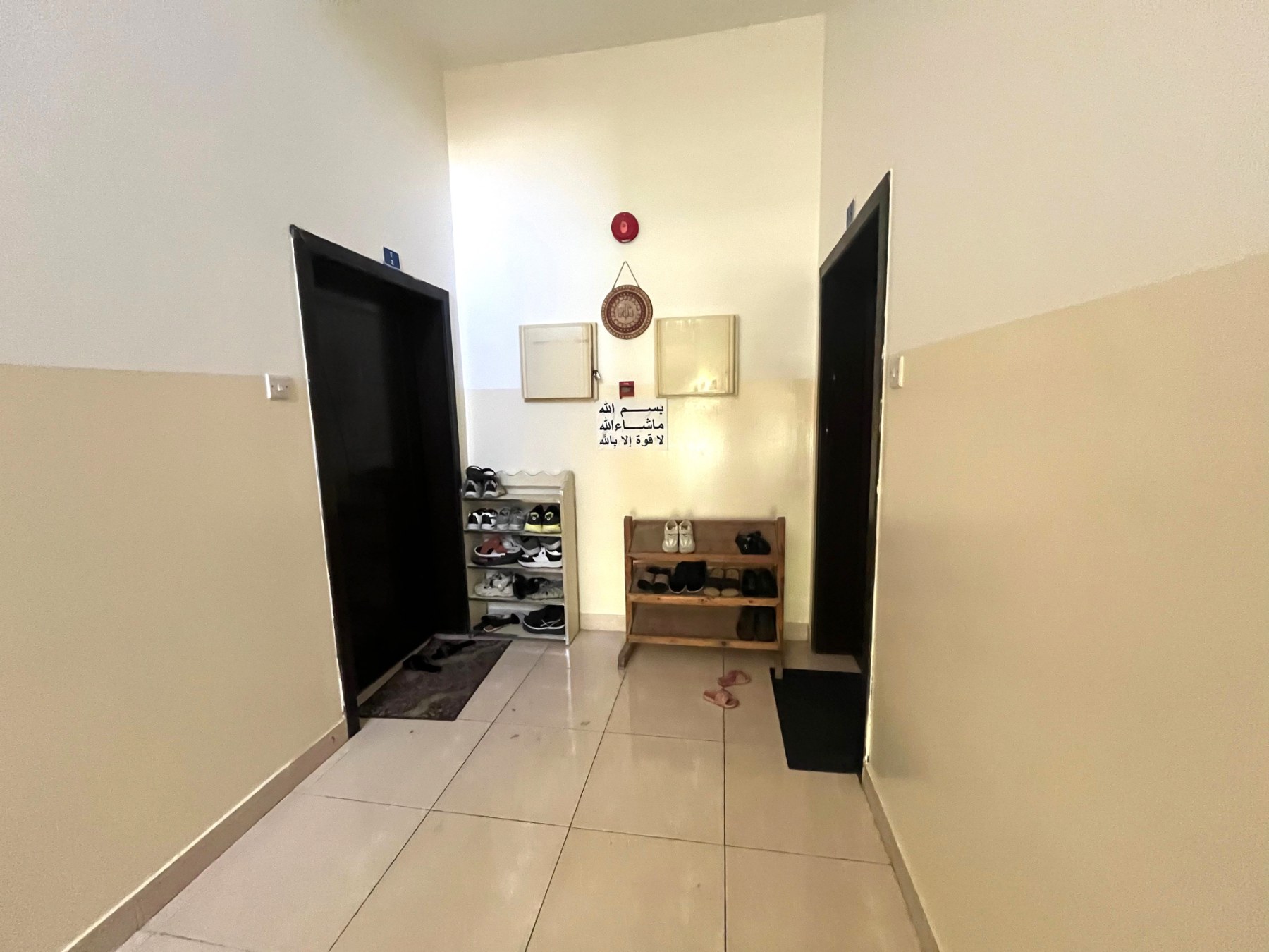 opportunity, spacious building, good income  – Slide 2