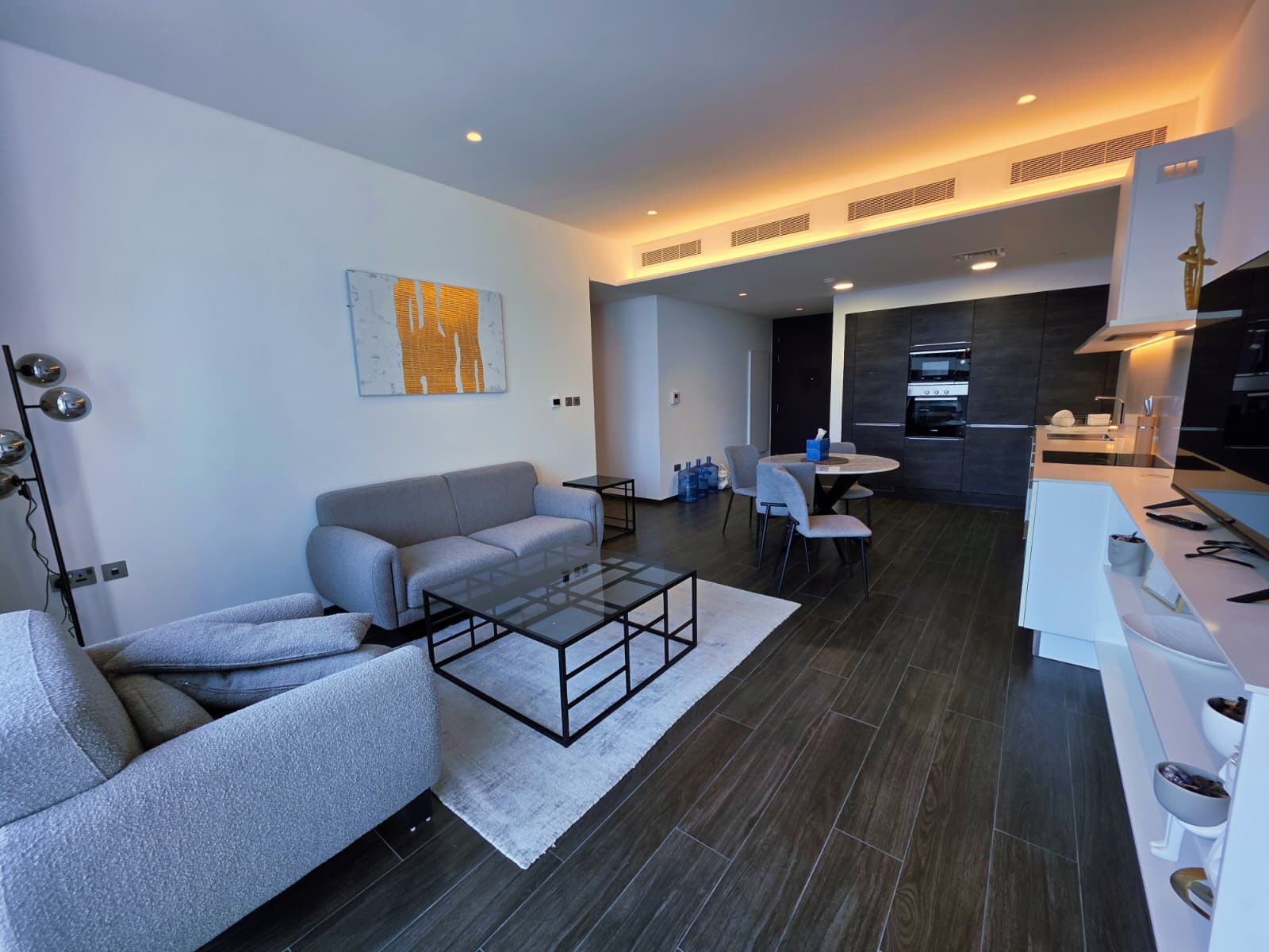 BRIGHTER GREENARY VIEW BALCONY PET FREE LAUNDRY SPACE  – Slide 9