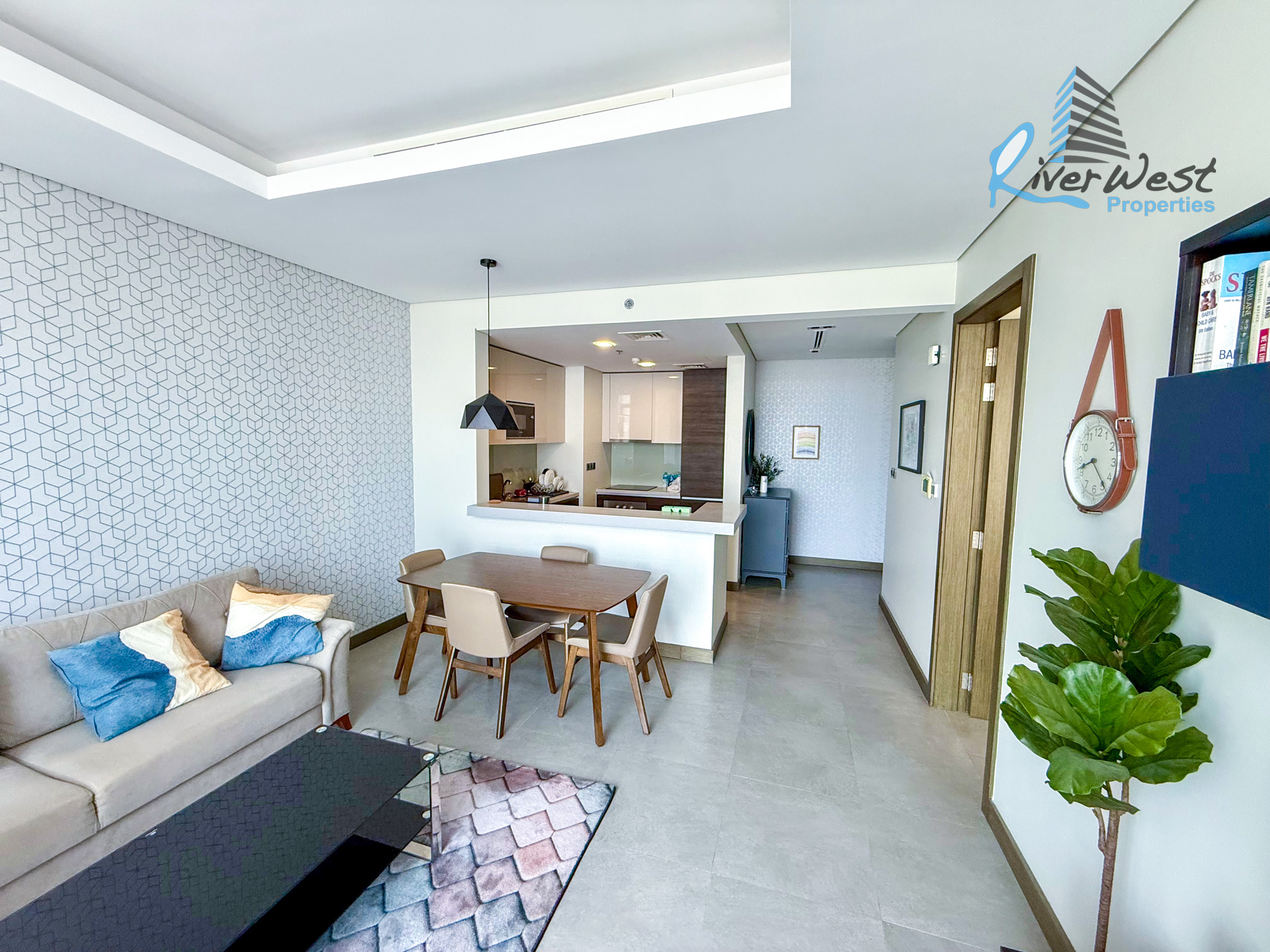 Spacious | Top-class amenities | Perfectly located – Slide 2