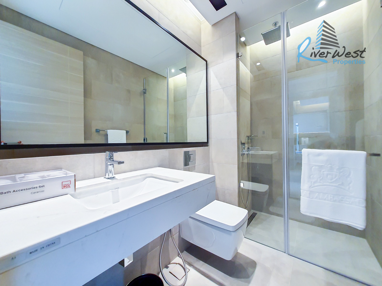 Stunning Views | Luxury Tower | High-End Finishes – Slide 10