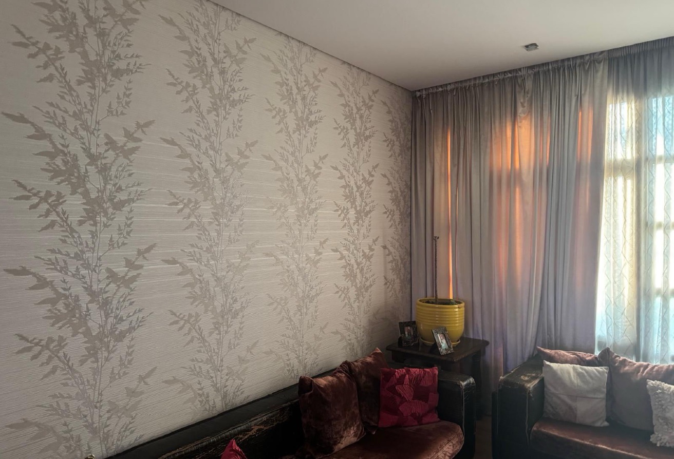 Spacious Villa with Additional Land – Slide 7