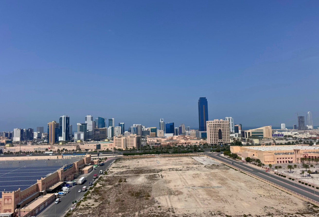 Brand new Luxury- Amazing View I Lower Floor I BIG – Slide 19