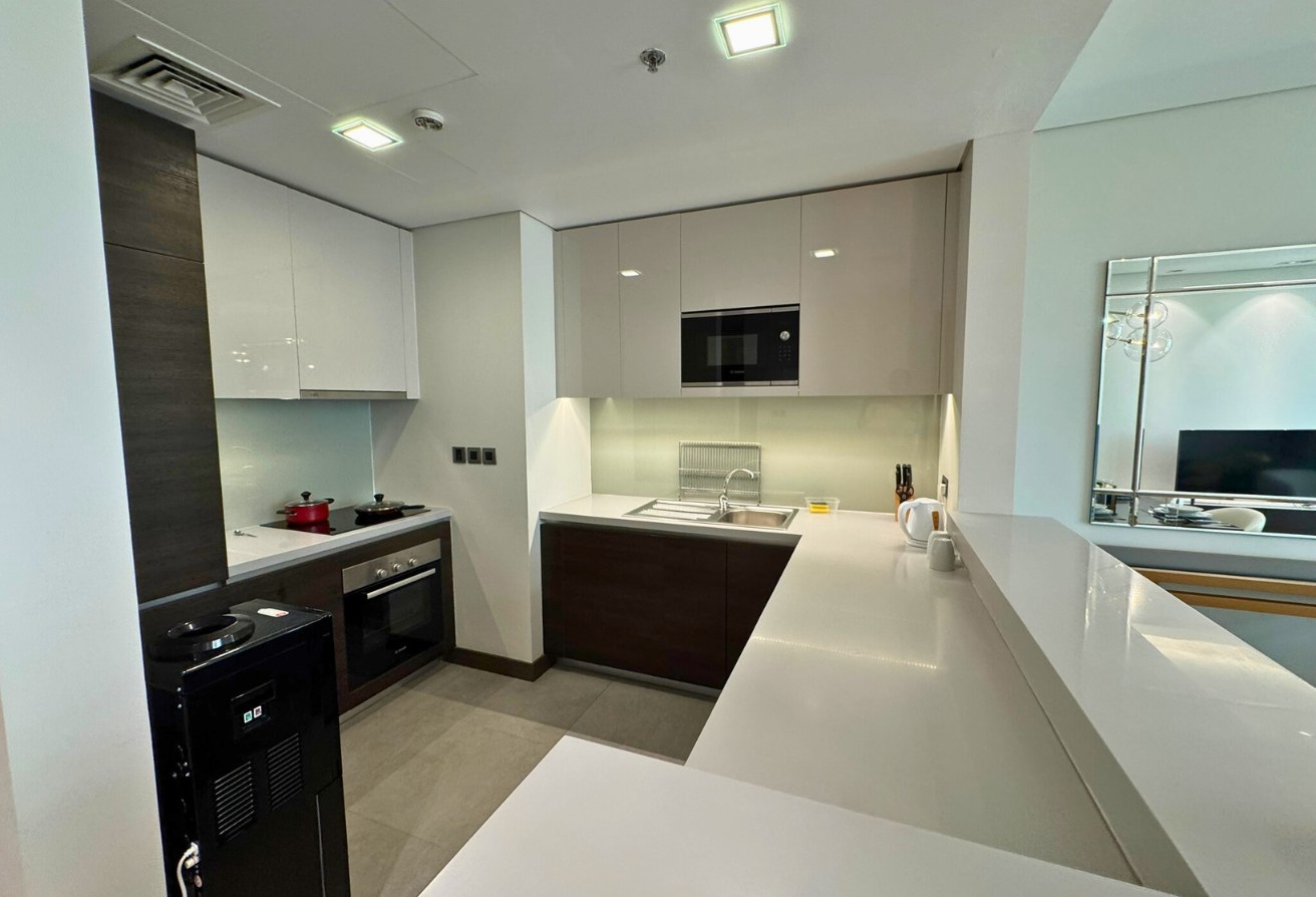 5 star Luxury- Sea view -  Lower floor -Dishwasher – Slide 10