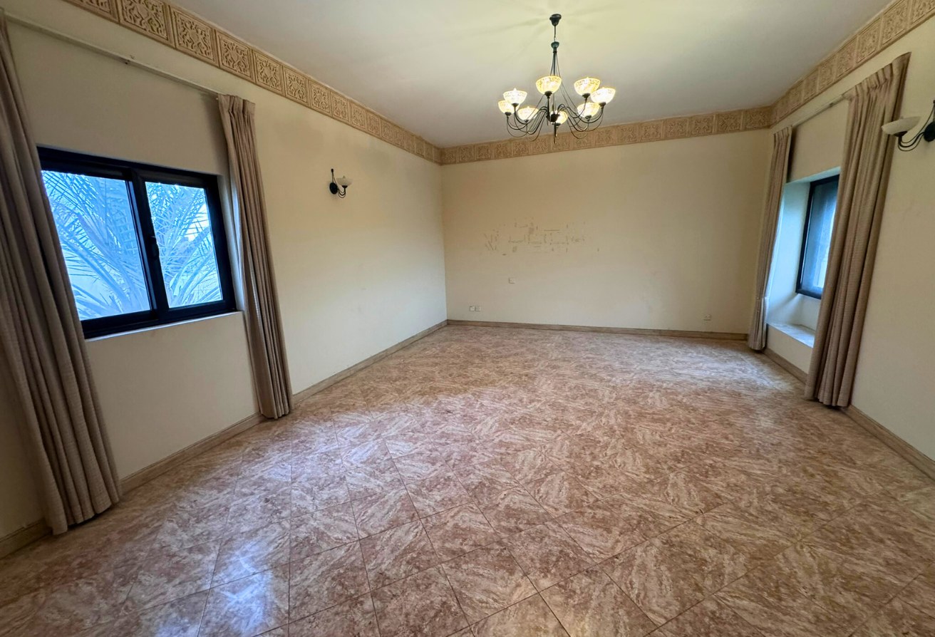 Huge private garden |Pocket friendly | Easy access – Slide 10