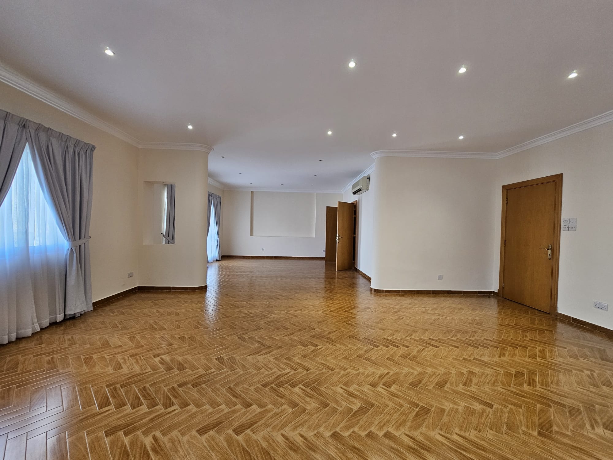 Spacious| Premium Amenities| 3 Bedroom in Umm Al Hassam | BD 650 - View 2