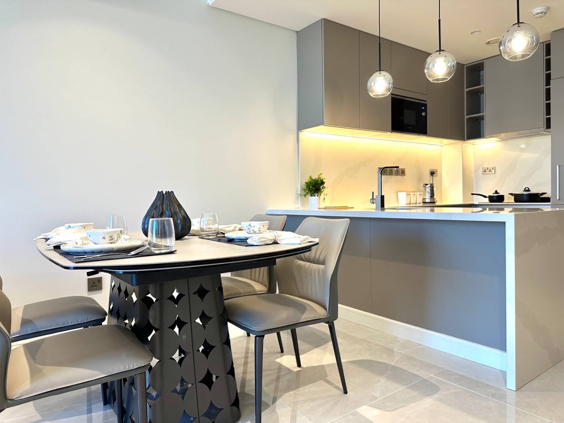 Amazing View / Modern / All Inclusive  – Slide 4