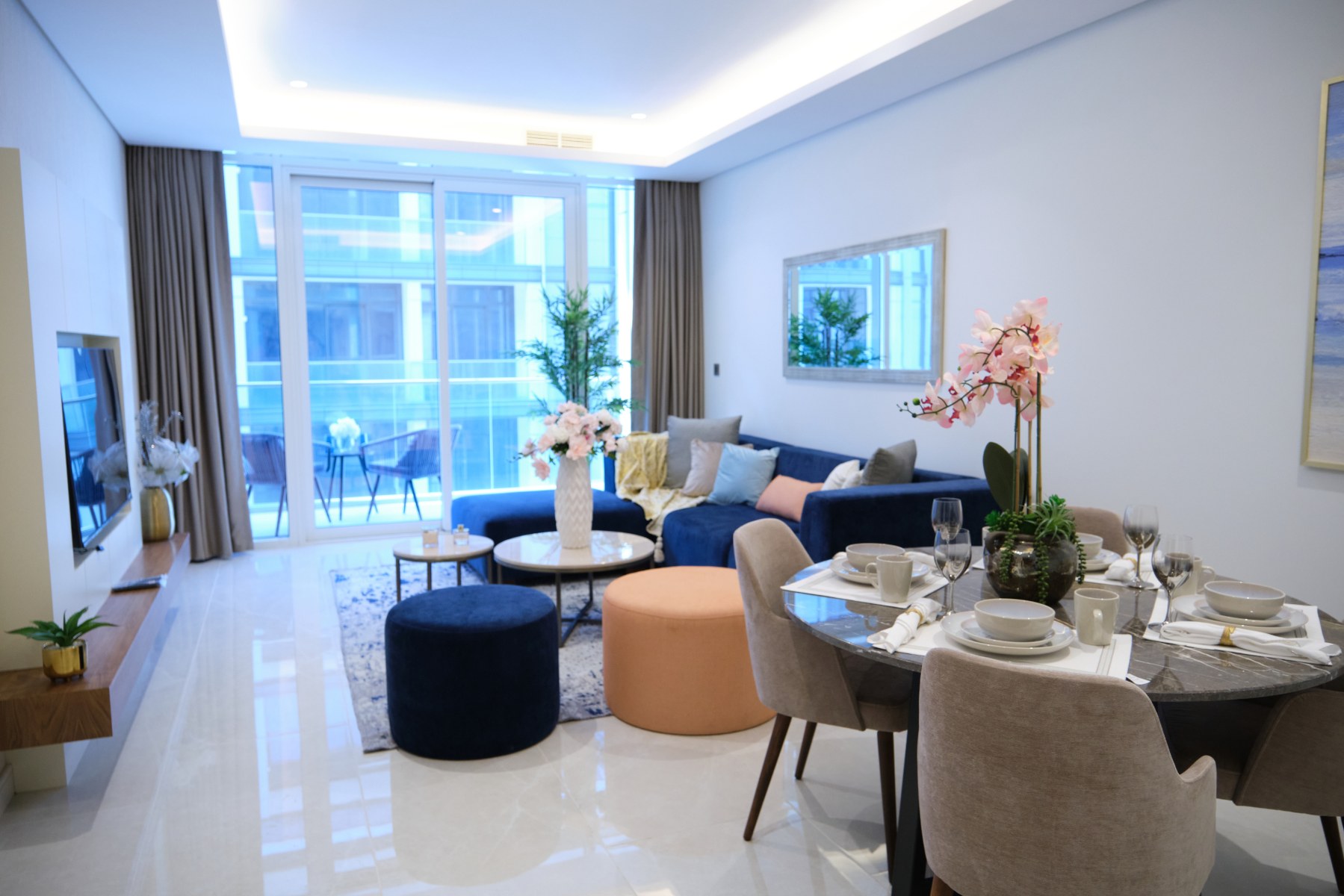 Great Value / Modern Apartment / Best Amenities – Slide 1