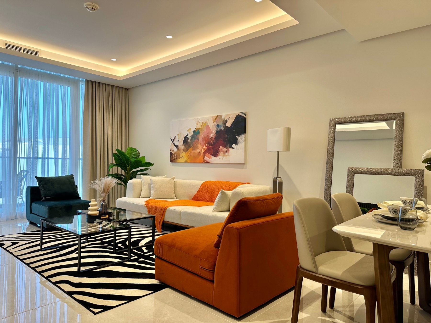 Spacious and Modern 2 Bedroom Apartment – Slide 4