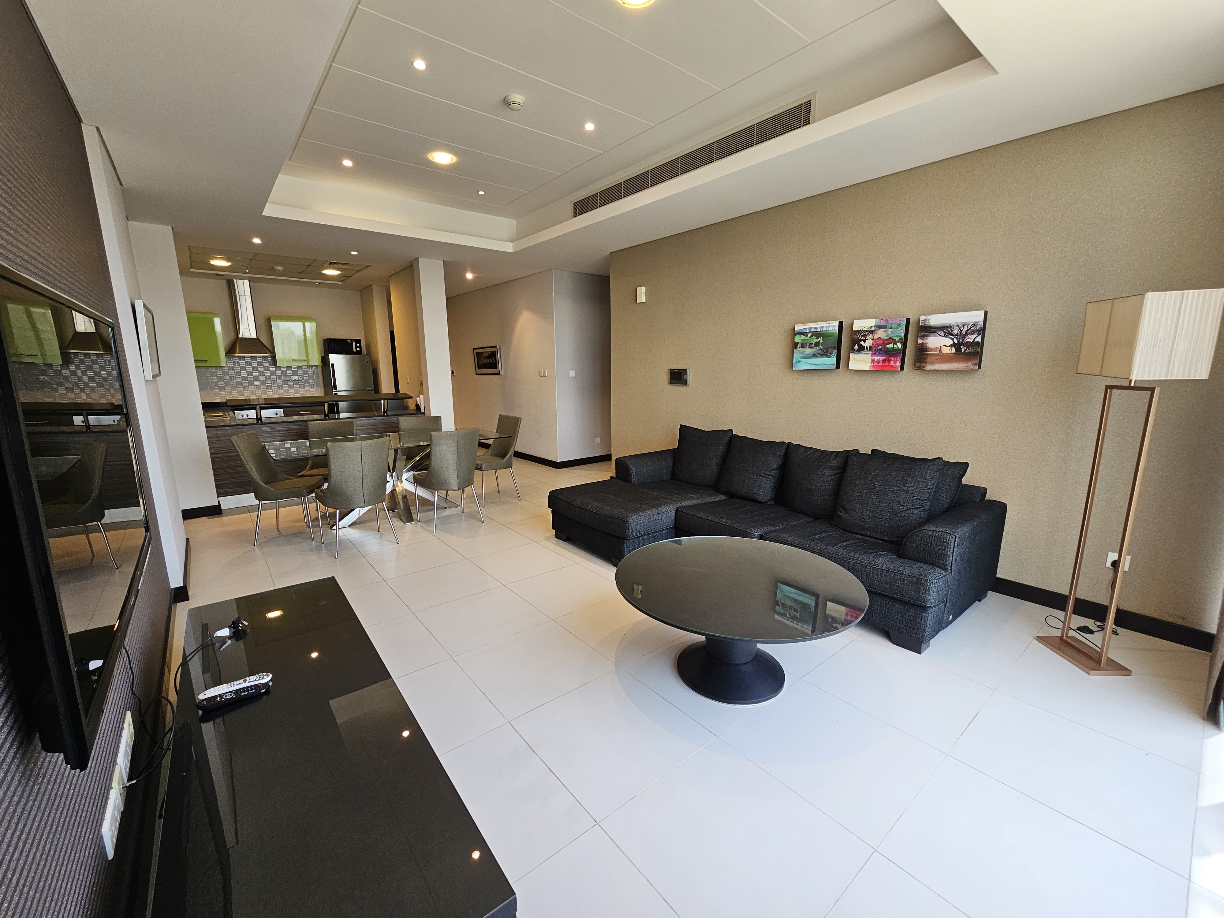 HIGH FLOOR * RESORT VIEW * GREAT PRICE – Slide 9