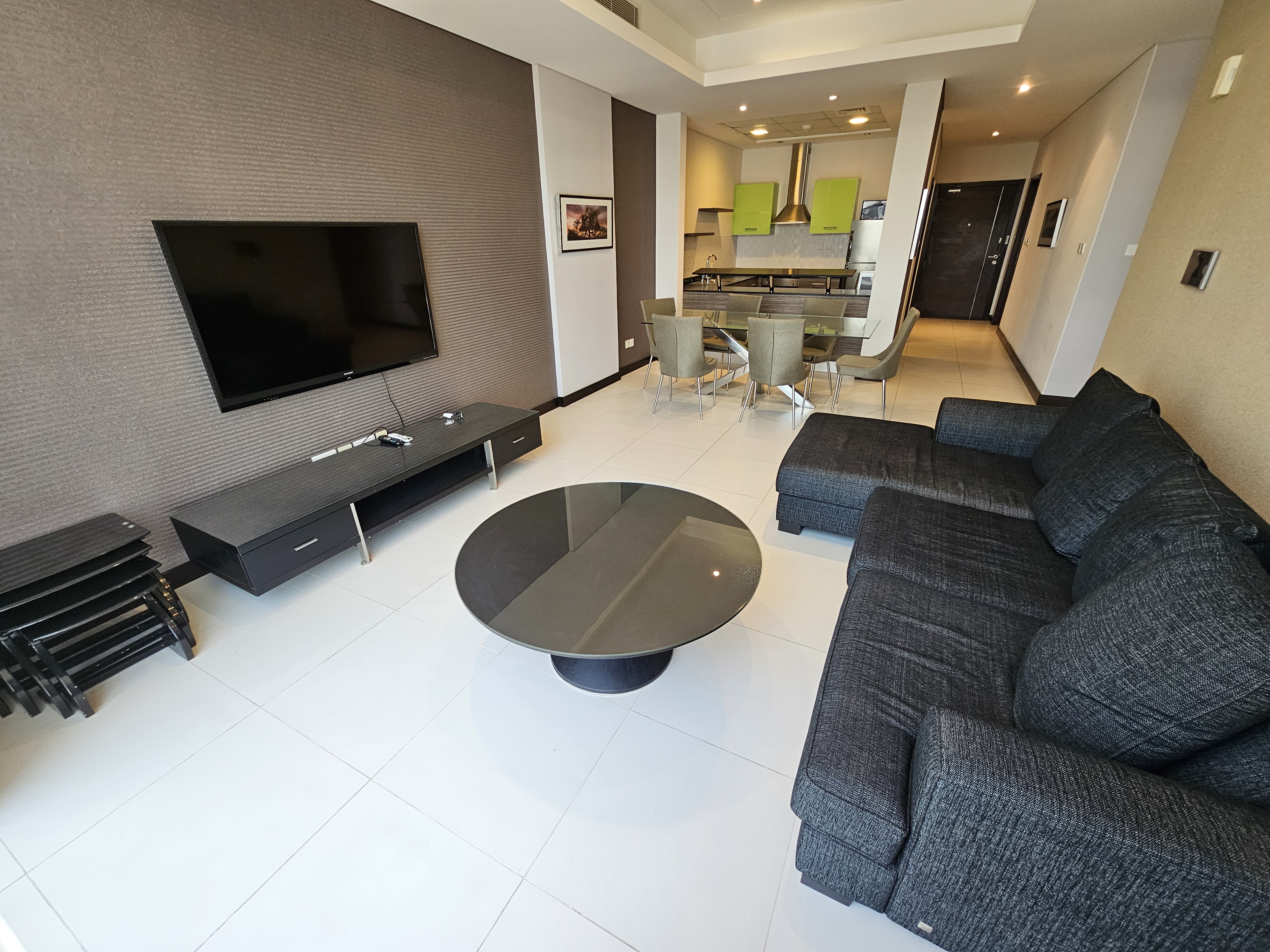 HIGH FLOOR * RESORT VIEW * GREAT PRICE – Slide 10