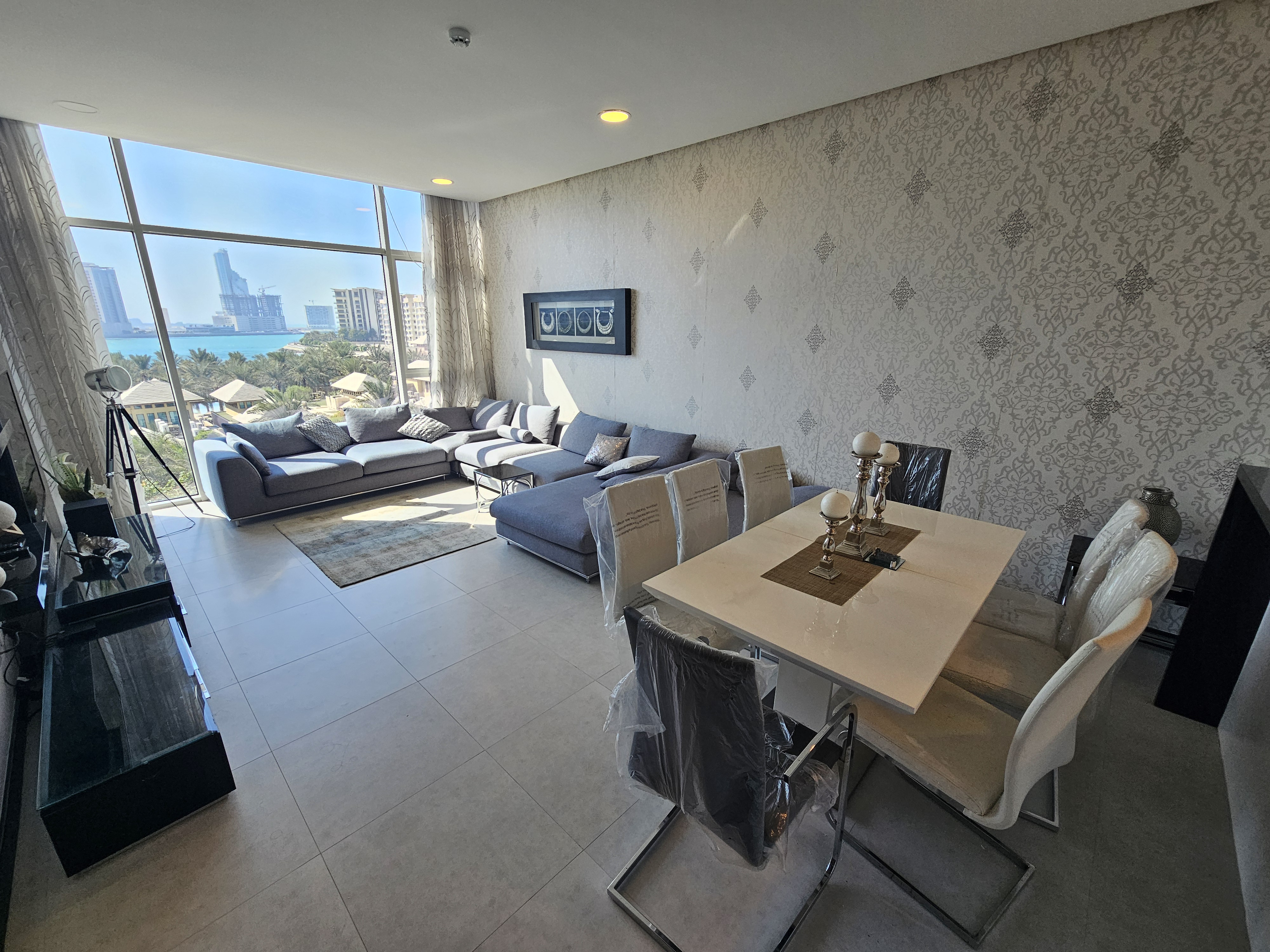 RESORT VIEW * MODERN * BEST DEAL IN THE NEW PHASE – Slide 7