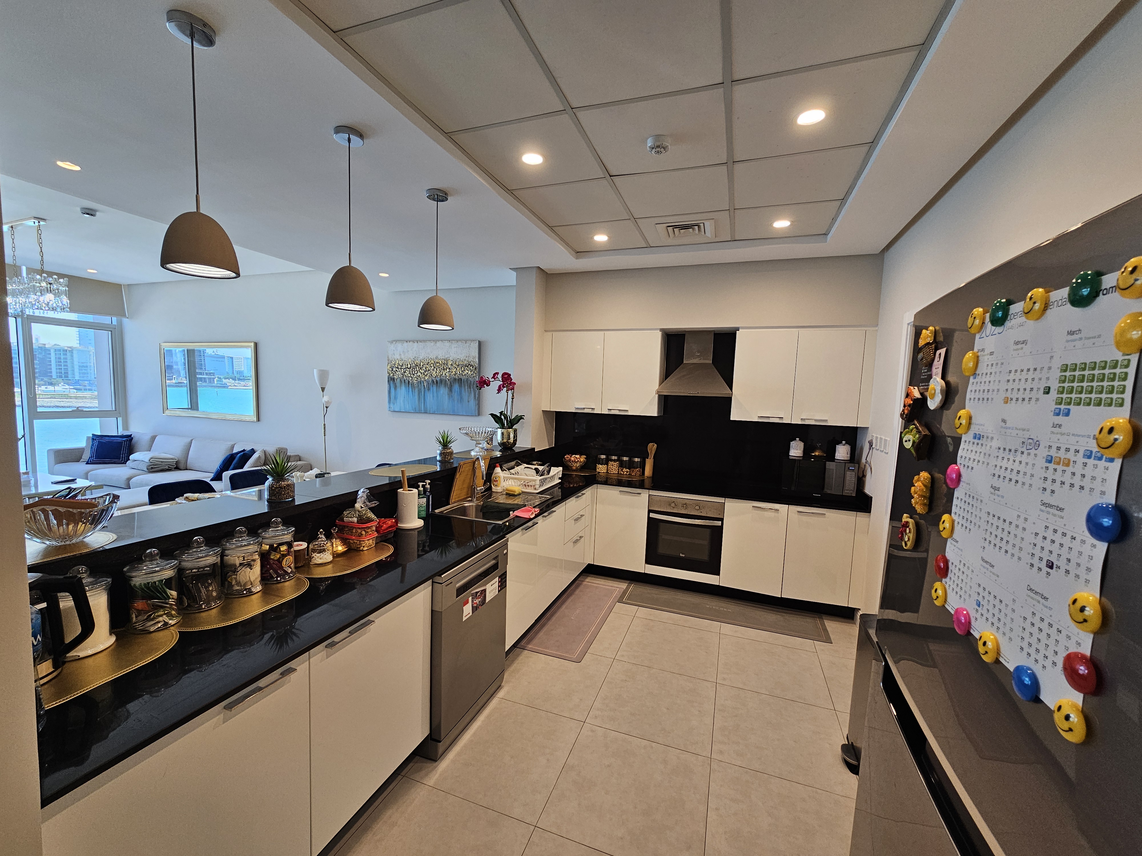 AMAZING INTERIOR DESIGN * PANORAMIC SEA VIEW – Slide 3