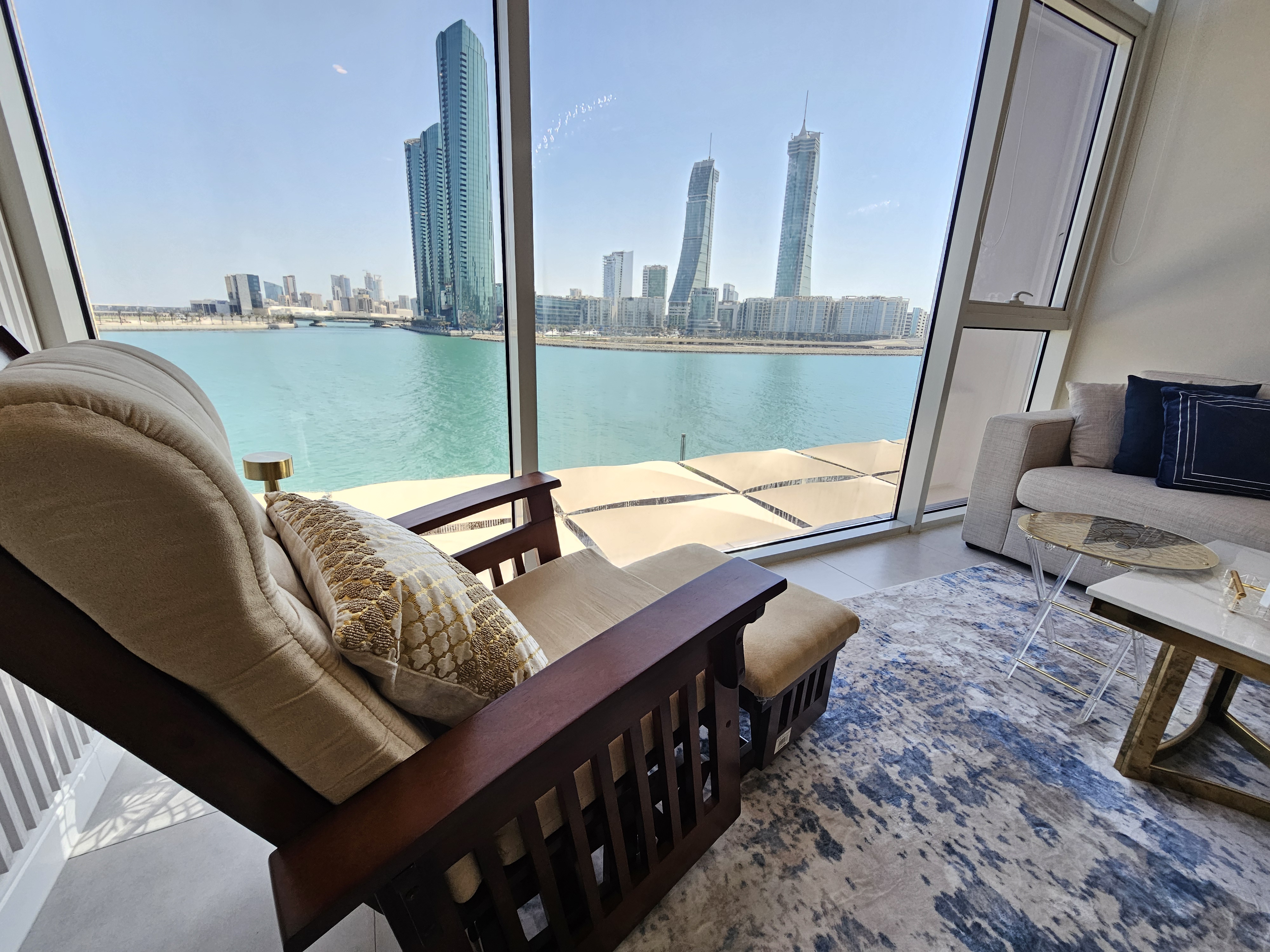 AMAZING INTERIOR DESIGN * PANORAMIC SEA VIEW – Slide 9