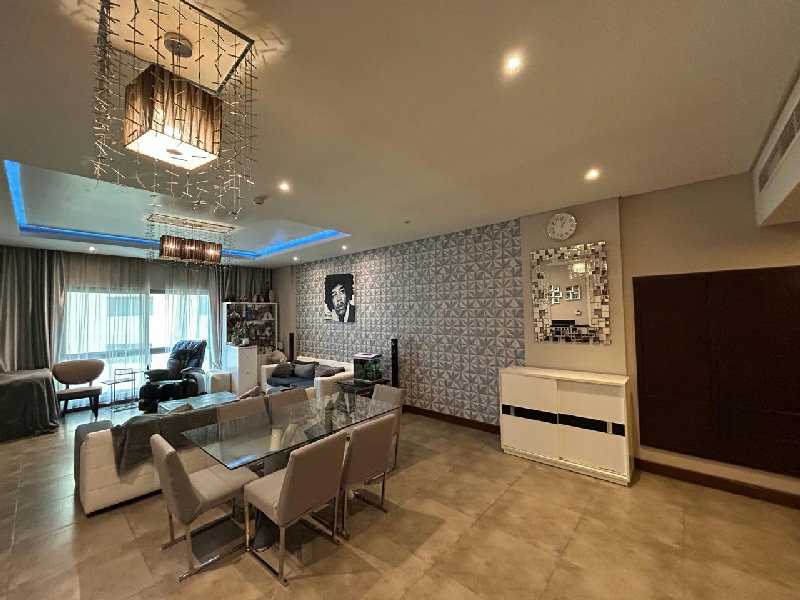 Spacious Luxury 2-Bedroom Residence with a Signature Gourmet Kitchen – Slide 5