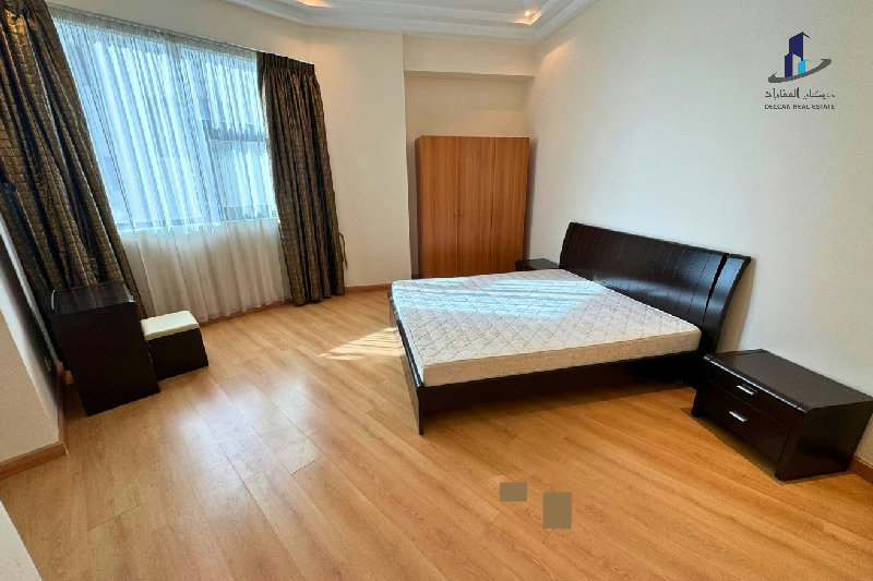 Adjacent highway-Family friendly-Balcony-inclusive – Slide 6