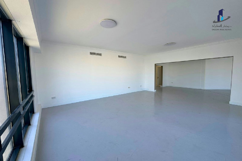 Penthouse type -Spacious- bright- Close to highway – Slide 17