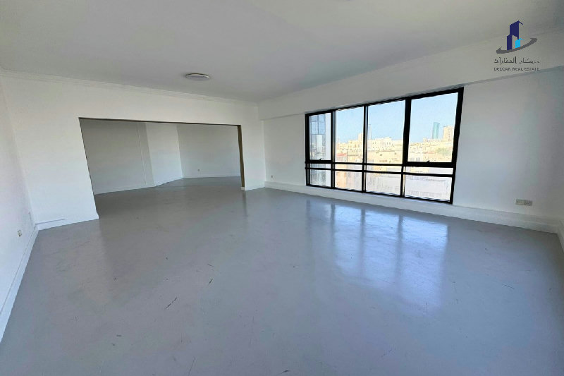 Penthouse type -Spacious- bright- Close to highway – Slide 20
