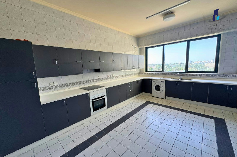 Penthouse type -Spacious- bright- Close to highway – Slide 22