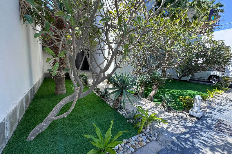 Brand new | Amazing | Private pool |Garden| Modern – Slide 21