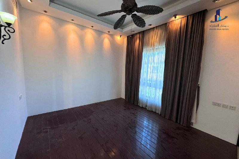 Water view-Tropical Style-Tennis- spacious -Modern – Slide 13