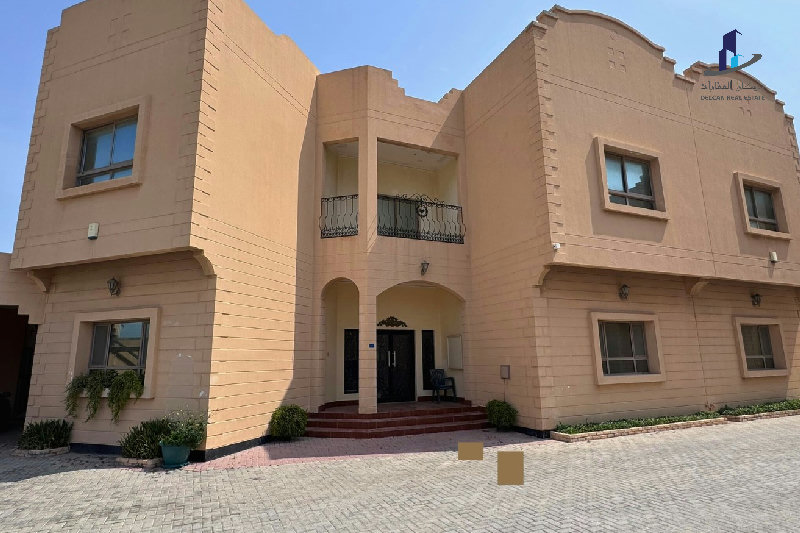 Family friendly |All En suite|Prime location|Store - Main view