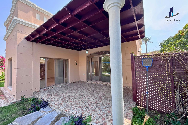 Pet friendly| Private garden/pool Elegant-spacious – Slide 11