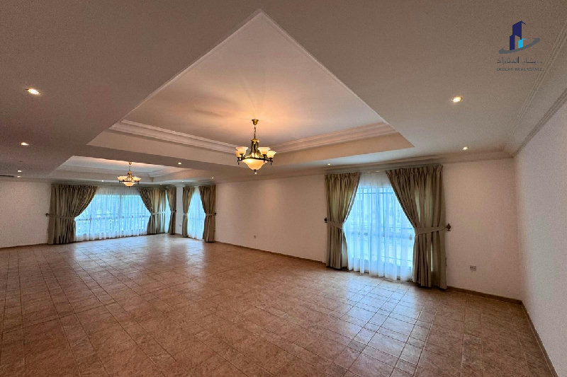 Spacious Pet friendly modern villa|Bright |Duplex – Slide 3