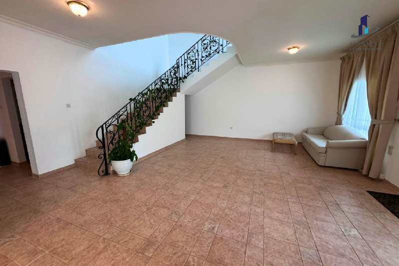 Spacious Pet friendly modern villa|Bright |Duplex – Slide 6