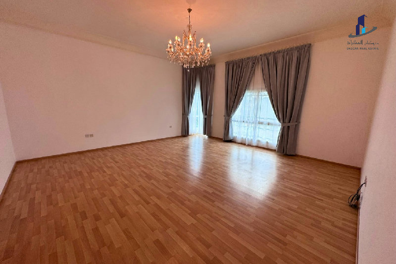 Spacious Pet friendly modern villa|Bright |Duplex – Slide 19