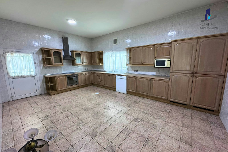 Spacious Pet friendly modern villa|Bright |Duplex – Slide 18