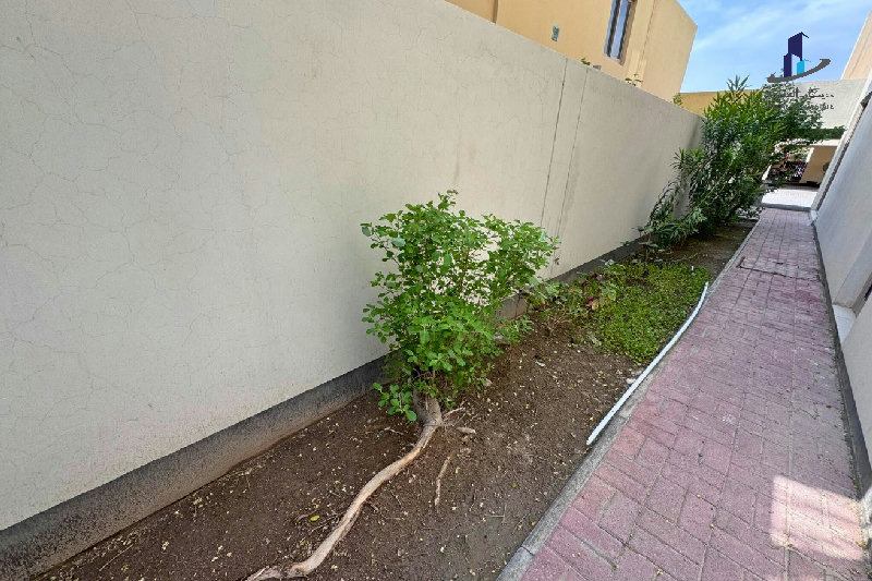 Easy Access | Safe | Lush green | Compound villa – Slide 4