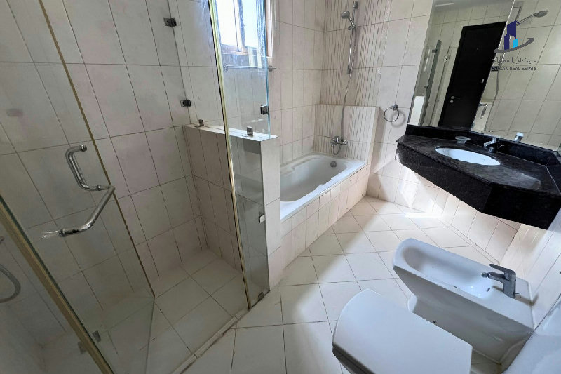 Near Rugby club |Prestigious Compound| Garden|BIG – Slide 12