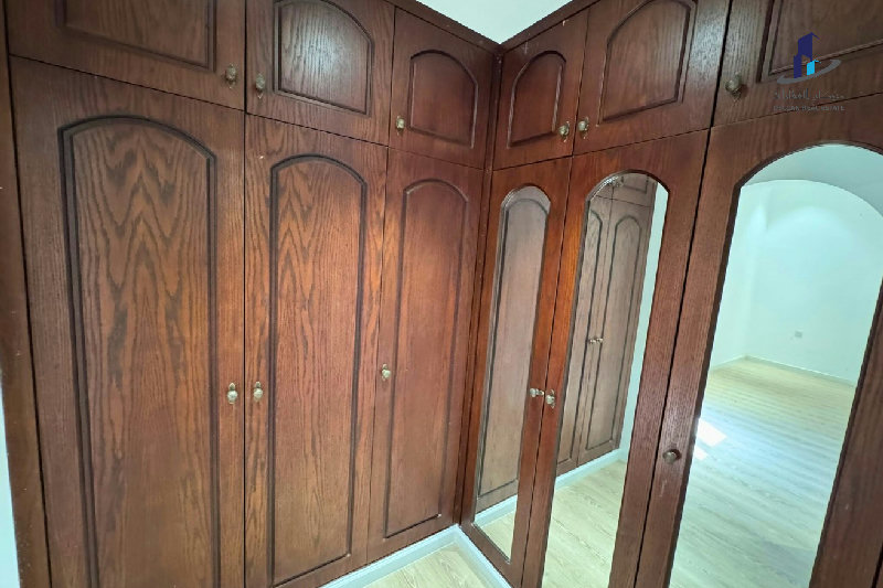 Private pool | Secure compound | close to causeway – Slide 8