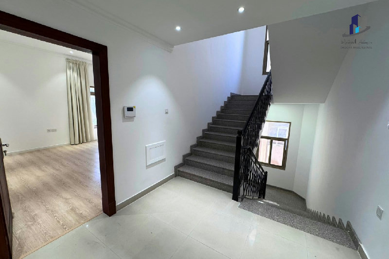 Private pool | Secure compound | close to causeway – Slide 6