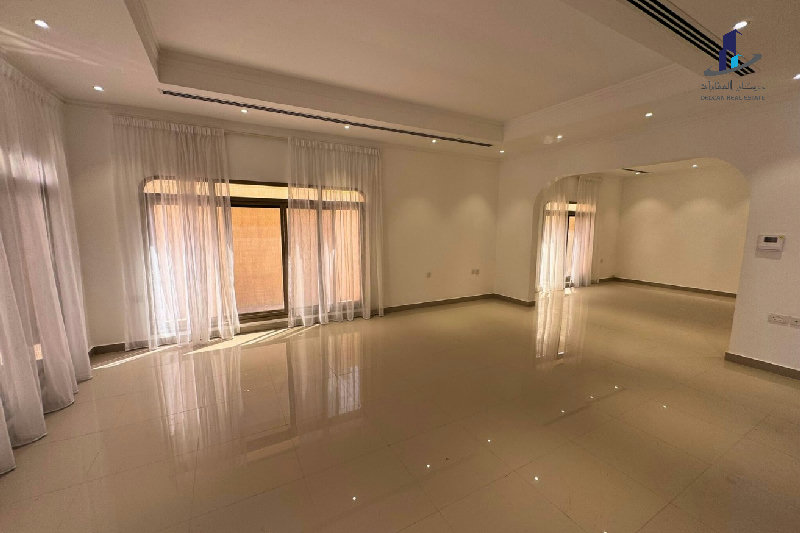 Private pool | Secure compound | close to causeway – Slide 13