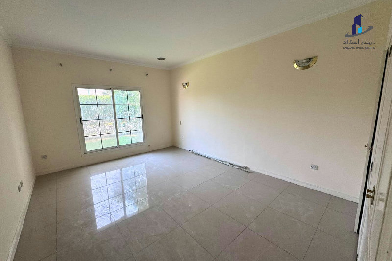 Budget friendly |Squash |Tennis courts |Kids areas – Slide 10