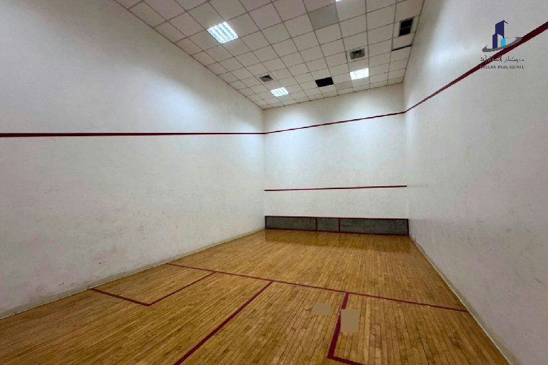 Budget friendly |Squash |Tennis courts |Kids areas – Slide 20