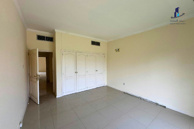 Budget friendly |Squash |Tennis courts |Kids areas – Slide 22