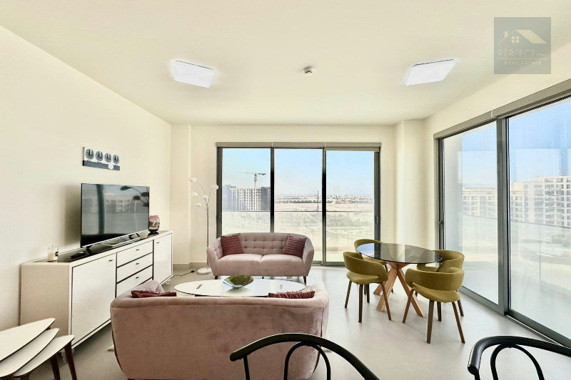 BRAND NEW | DIRECT BEACH ACCESS | HIGHFLOOR – Slide 4