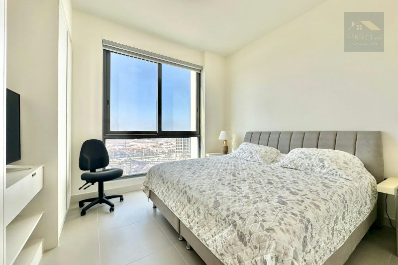 BRAND NEW | DIRECT BEACH ACCESS | HIGHFLOOR – Slide 7