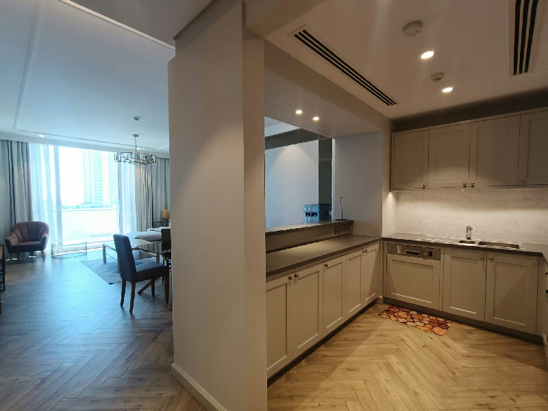 MODERN FURNISHED-SEA/CITY VIEW NEAR CITY CENTER – Slide 3