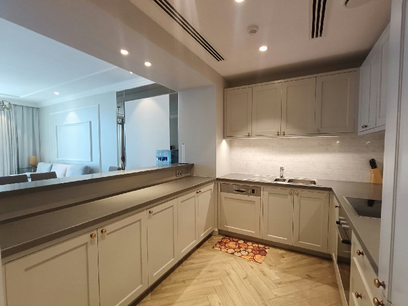 MODERN FURNISHED-SEA/CITY VIEW NEAR CITY CENTER – Slide 6