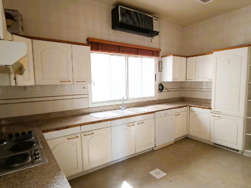 SPACIOUS-PRIVATE POOL-NEAR GALLERIA MALL – Slide 3