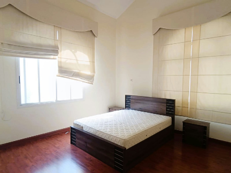 SPACIOUS-PRIVATE POOL-NEAR GALLERIA MALL – Slide 9