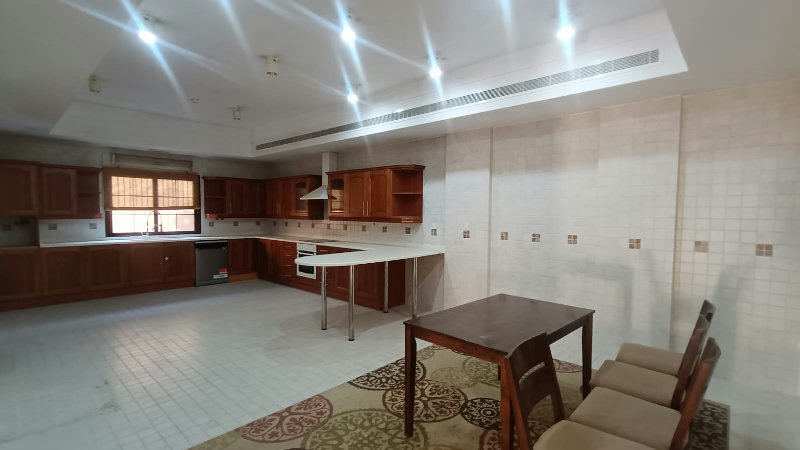 GATED COMPOUND-KIDS PLAY AREA-NEAR MACDONALD – Slide 4