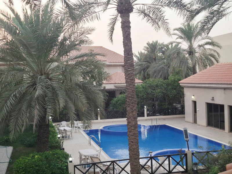 NAVY APPROVED-MODERN-SPACIOUS-PRVATE GARDEN – Slide 29